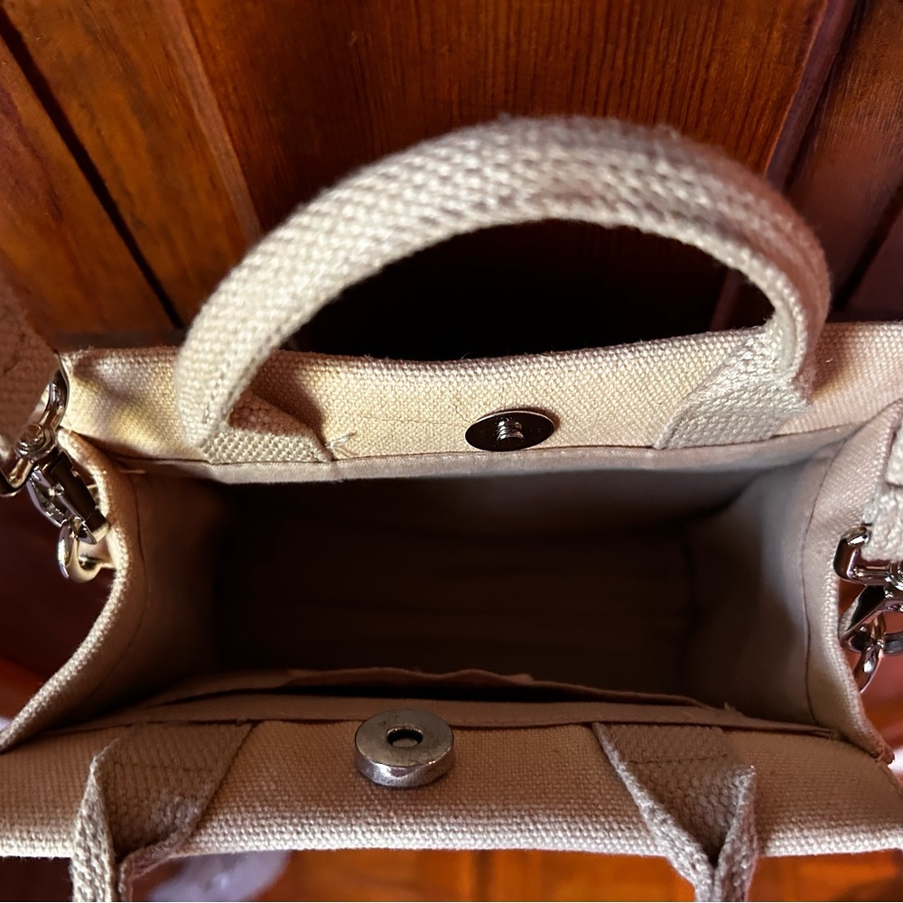 Brandon Blackwood Tan Canvas Tote - Picture 8 of 12